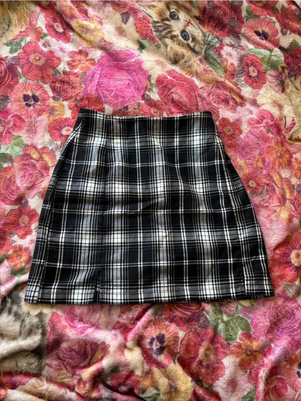 Brandy Melville Black and White Plaid Pencil Skirt